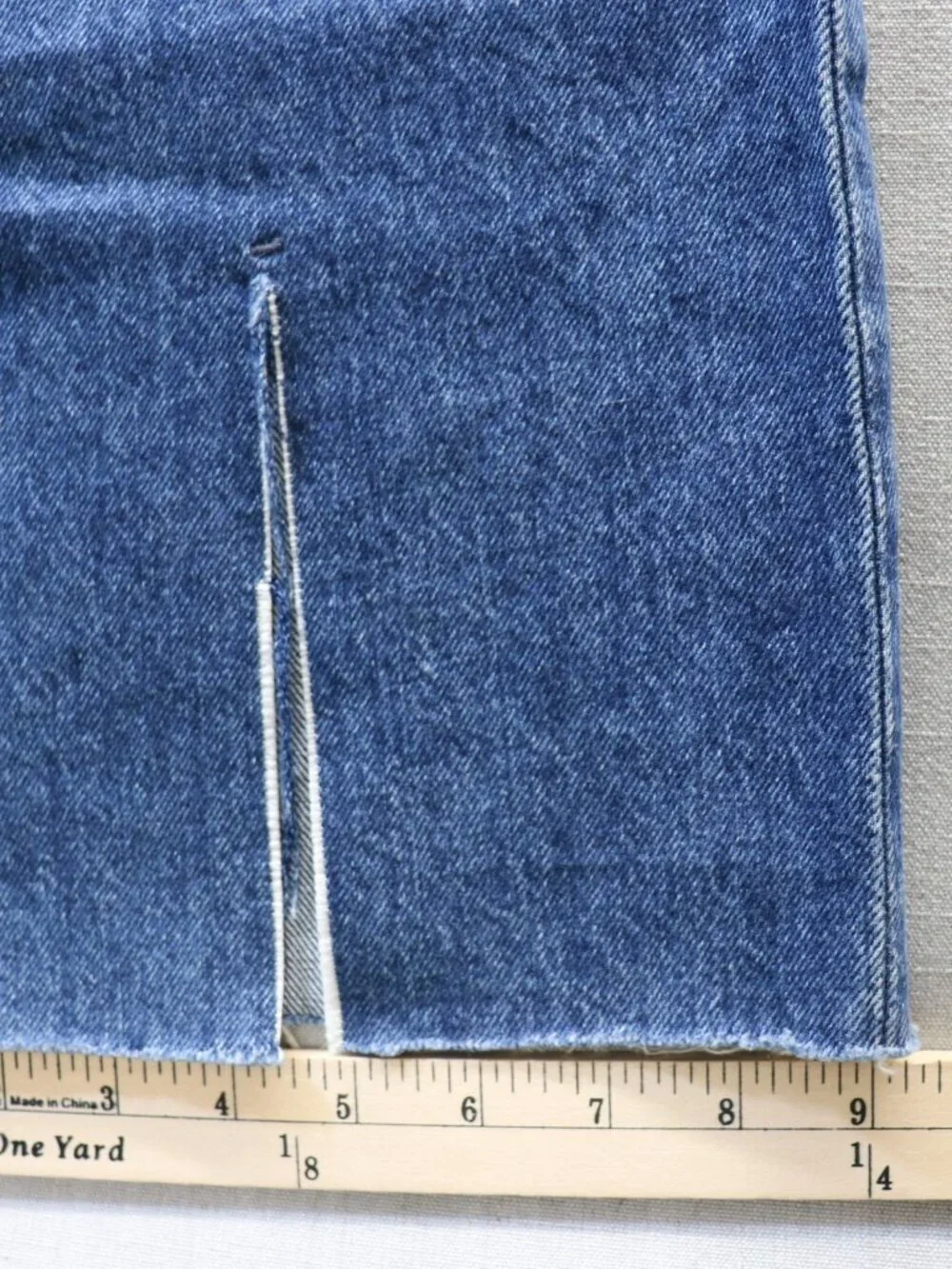 NWT Veronica Beard Keane High Rise Long Straight Leg Jeans Blue 32 Front Slit